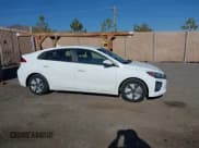 ✅ 2021 Hyundai Ioniq Blue • VIN: KMHC65LC7MU261005 • Lot: 41707432. Wystawiony na IAAI z przebiegiem 89 982 mil. Bezpłatny archiwum sprzedaży aukcyjnych z USA i szczegółowy raport historii pojazdu na DreamBid. Zdjęcie 13.