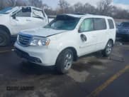 ✅ 2015 Honda Pilot EX-L • VIN: 5FNYF4H79FB061738 • Lot: 41632399. Listed on IAAI with 105,503 mi. Free auction sales archive from the USA and detailed vehicle history report at DreamBid. Image 17.