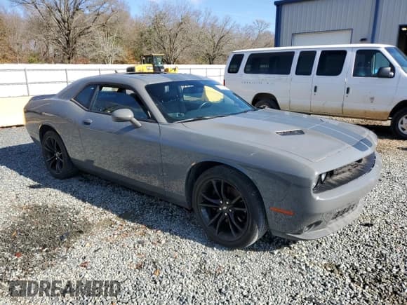 ✅ 2017 Dodge Challenger SXT • VIN: 2C3CDZAG6HH640338 • Lot: 79635953. Wystawiony na Copart z przebiegiem 149 508 mil. Bezpłatny archiwum sprzedaży aukcyjnych z USA i szczegółowy raport historii pojazdu na DreamBid. Zdjęcie 4.