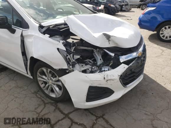 2019 Chevrolet Cruze LT с VIN 1G1BE5SM2K7116357, выставлен на аукционе Copart как лот 63809882 с пробегом 88 335 миль миль и . История ставок и продаж доступна на DreamBid. Изображение 9.