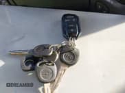 ✅ 2005 Chevrolet Avalanche Z71 • VIN: 3GNEK12Z15G237432 • Lot: 43840538. Listed on IAAI with 194,791 mi. Free auction sales archive from the USA and detailed vehicle history report at DreamBid. Image 11.