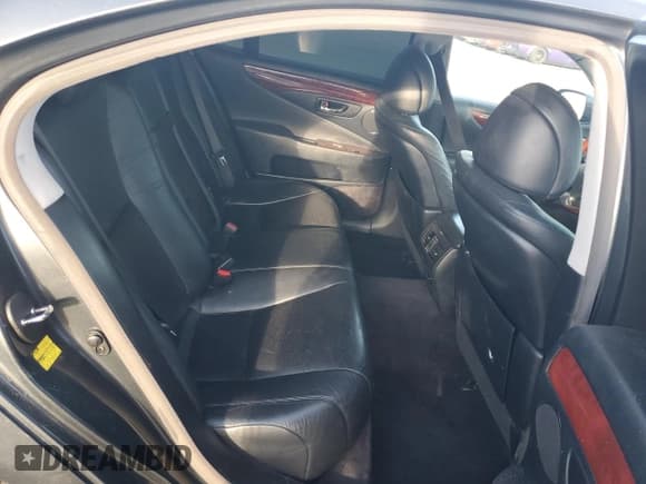 ✅ 2008 Lexus LS 460 • VIN: JTHBL46F185077265 • Лот: 82369385. Опубликован ранее на Copart с пробегом Не указан. Бесплатный доступ к архиву аукционных продаж из США и подробный отчёт об истории автомобиля на DreamBid. Изображение 10.