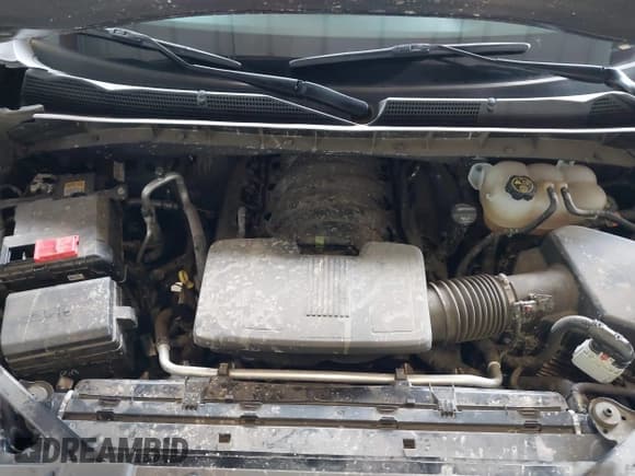 ✅ 2023 GMC Sierra 1500 Denali Ultimate • VIN: 1GTUUHEL2PZ182300 • Лот: 41498730. Опубликован ранее на IAAI с пробегом 24 389 миль. Бесплатный доступ к архиву аукционных продаж из США и подробный отчёт об истории автомобиля на DreamBid. Изображение 10.