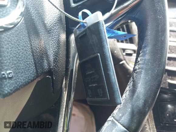 ✅ 2014 Cadillac ATS Standard RWD • VIN: 1G6AA5RX9E0164422 • Lot: 42568568. Wystawiony na IAAI z przebiegiem 72 173 mil. Bezpłatny archiwum sprzedaży aukcyjnych z USA i szczegółowy raport historii pojazdu na DreamBid. Zdjęcie 11.