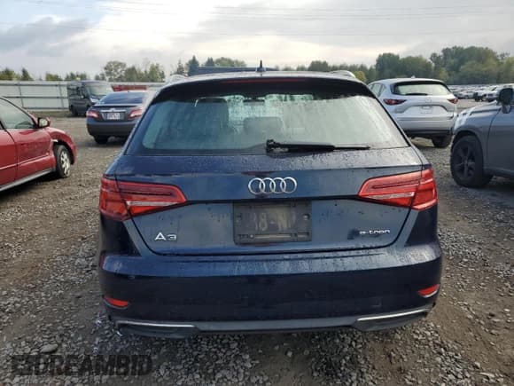 ✅ 2017 Audi A3 e-tron Sportback Premium • VIN: WAUUPBFF1HA036741 • Lot: 87309805. Listed on Copart with 52,342 mi. Free auction sales archive from the USA and detailed vehicle history report at DreamBid. Image 6.