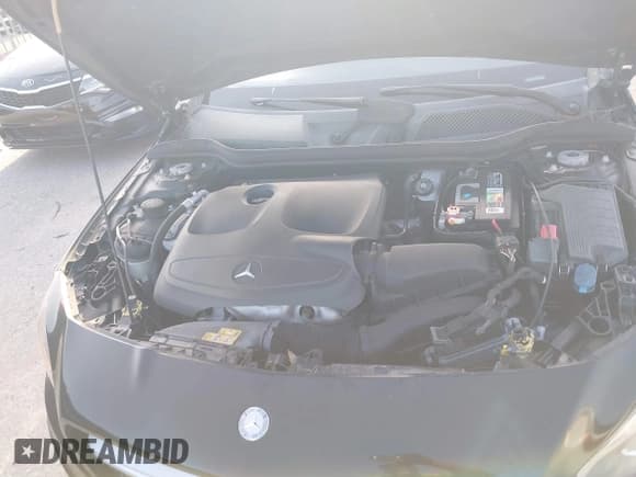 ✅ 2014 Mercedes-Benz CLA 250 • VIN: WDDSJ4EB6EN045368 • Lot: 42560939. Listed on IAAI with 29,241 mi. Free auction sales archive from the USA and detailed vehicle history report at DreamBid. Image 10.