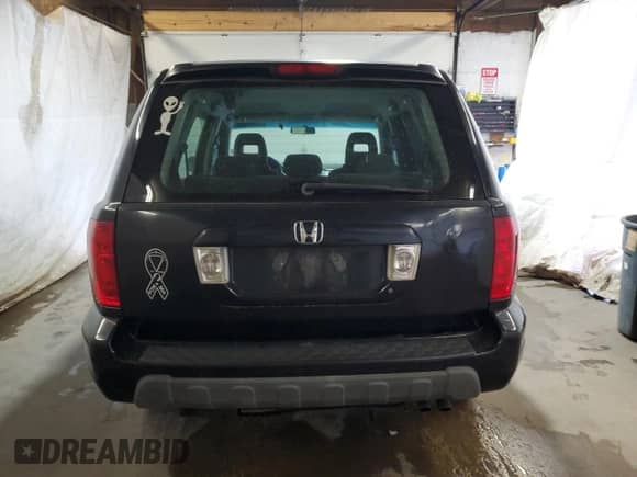 2004 Honda Pilot LX with VIN 2HKYF18184H587464, listed as a Copart auction lot 68443805 with 211,129 mi miles and Clean title. Bid and sale history available at DreamBid. Image 6.