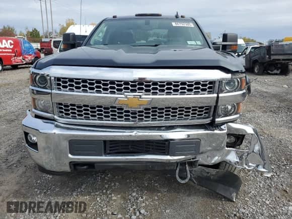2019 Chevrolet Silverado 2500HD LT z VIN 2GC2KSEG9K1134761, wystawiony jako Copart lot #86792505 z przebiegiem 48 887 mil mil oraz Szkoda całkowita • Salvage title. Historia ofert i sprzedaży dostępna na DreamBid. Obrazek 5.