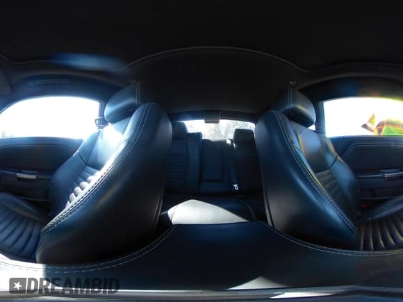 ✅ 2013 Dodge Challenger SXT • VIN: 2C3CDYAG6DH737253 • Lot: 40615411. Wystawiony na IAAI z przebiegiem 133 973 mil. Bezpłatny archiwum sprzedaży aukcyjnych z USA i szczegółowy raport historii pojazdu na DreamBid. Zdjęcie 18.