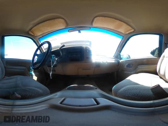 ✅ 1995 GMC Sierra 1500 • VIN: 2GTEC19K7S1506164 • Lot: 42595774. Wystawiony na IAAI z przebiegiem 202 675 mil. Bezpłatny archiwum sprzedaży aukcyjnych z USA i szczegółowy raport historii pojazdu na DreamBid. Zdjęcie 18.