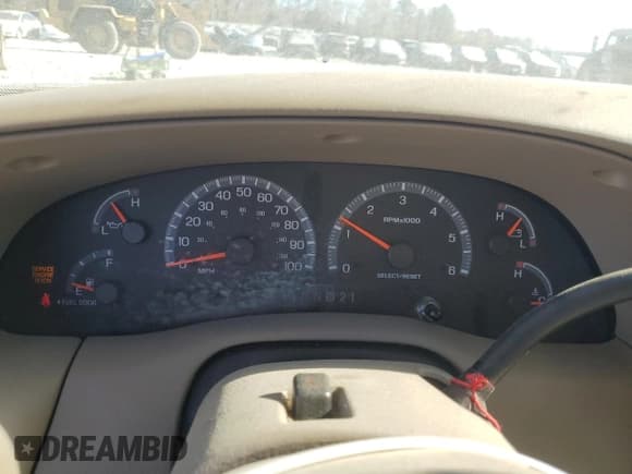 ✅ 2002 Ford F-150 XLT • VIN: 1FTRW07L72KD07145 • Лот: 93000755. Опубликован ранее на Copart с пробегом Не указан. Бесплатный доступ к архиву аукционных продаж из США и подробный отчёт об истории автомобиля на DreamBid. Изображение 9.