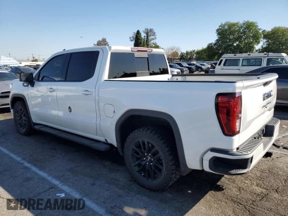 ✅ 2021 GMC Sierra 1500 • VIN: 1GTP8CET3MZ123515 • Lot: 47235435. Wystawiony na Copart z przebiegiem 57 713 mil. Bezpłatny archiwum sprzedaży aukcyjnych z USA i szczegółowy raport historii pojazdu na DreamBid. Zdjęcie 2.