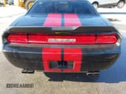 ✅ 2010 Dodge Challenger SE • VIN: 2B3CJ4DV8AH321659 • Lot: 41760527. Wystawiony na IAAI z przebiegiem 127 059 mil. Bezpłatny archiwum sprzedaży aukcyjnych z USA i szczegółowy raport historii pojazdu na DreamBid. Zdjęcie 6.