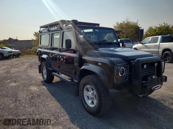 ✅ 2009 Land Rover Defender • VIN: SALLDHMS89A777340 • Lot: 76096744. Wystawiony na Copart z przebiegiem 119 952 mil. Bezpłatny archiwum sprzedaży aukcyjnych z USA i szczegółowy raport historii pojazdu na DreamBid. Zdjęcie 1.