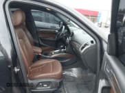 ✅ 2014 Audi Q5 Premium Plus • VIN: WA1LFAFP8EA037542 • Lot: 43290060. Wystawiony na IAAI z przebiegiem 147 772 mil. Bezpłatny archiwum sprzedaży aukcyjnych z USA i szczegółowy raport historii pojazdu na DreamBid. Zdjęcie 5.