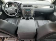 ✅ 2009 Chevrolet Suburban LS • VIN: 1GNFC16J39R259654 • Лот: 90142205. Опубликован ранее на Copart с пробегом 134 086 миль. Бесплатный доступ к архиву аукционных продаж из США и подробный отчёт об истории автомобиля на DreamBid. Изображение 8.