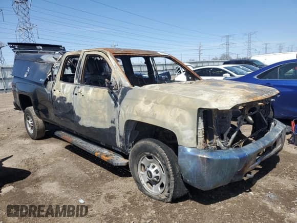 ✅ 2019 Chevrolet Silverado 2500HD Work Truck • VIN: 2GC2CREG1K1225531 • Лот: 53034965. Опубликован ранее на Copart с пробегом Не указан. Бесплатный доступ к архиву аукционных продаж из США и подробный отчёт об истории автомобиля на DreamBid. Изображение 4.