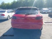 ✅ 2018 Porsche Macan GTS • VIN: WP1AG2A58JLB63712 • Lot: 42270600. Wystawiony na IAAI z przebiegiem 56 132 mil. Bezpłatny archiwum sprzedaży aukcyjnych z USA i szczegółowy raport historii pojazdu na DreamBid. Zdjęcie 16.