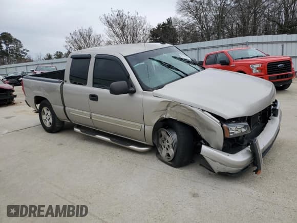✅ 2006 Chevrolet Silverado 1500 LT1 • VIN: 1GCEC19TX6Z267473 • Лот: 89146345. Опубликован ранее на Copart с пробегом 270 137 миль. Бесплатный доступ к архиву аукционных продаж из США и подробный отчёт об истории автомобиля на DreamBid. Изображение 4.