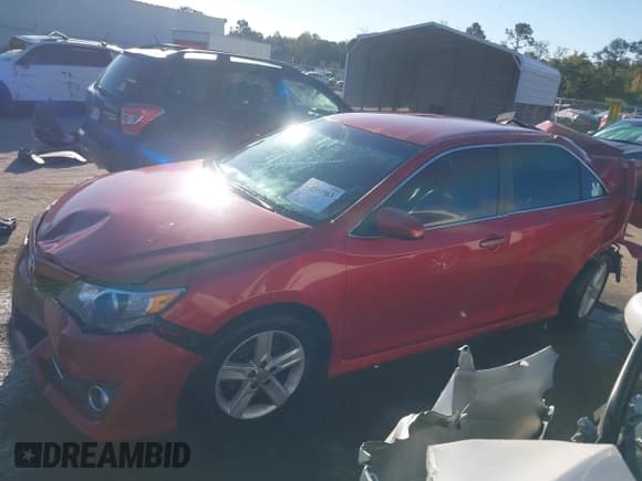 ✅ 2012 Toyota Camry SE • VIN: 4T1BF1FK7CU563853 • Lot: 43444563. Listed on IAAI with 210,252 mi. Free auction sales archive from the USA and detailed vehicle history report at DreamBid. Image 14.