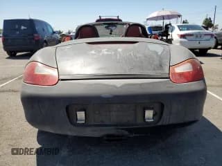 ✅ 2000 Porsche Boxster • VIN: WP0CA2982YU623915 • Lot: 70426864. Listed on Copart with Not provided. Free auction sales archive from the USA and detailed vehicle history report at DreamBid. Image 6.
