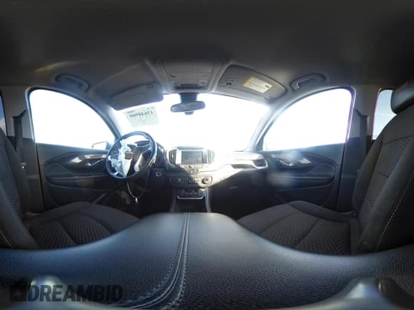 ✅ 2020 GMC Terrain SLE • VIN: 3GKALMEV3LL118241 • Лот: 43648909. Опубликован ранее на IAAI с пробегом 85 994 миль. Бесплатный доступ к архиву аукционных продаж из США и подробный отчёт об истории автомобиля на DreamBid. Изображение 21.