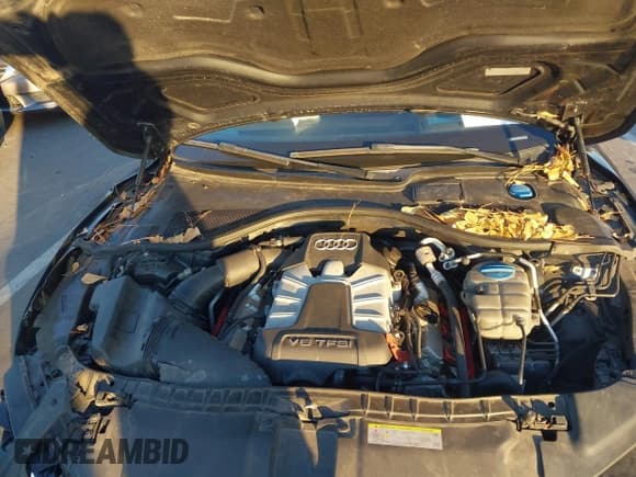 ✅ 2012 Audi A7 Prestige • VIN: WAUSGAFC8CN001381 • Lot: 43621268. Wystawiony na IAAI z przebiegiem 120 071 mil. Bezpłatny archiwum sprzedaży aukcyjnych z USA i szczegółowy raport historii pojazdu na DreamBid. Zdjęcie 10.