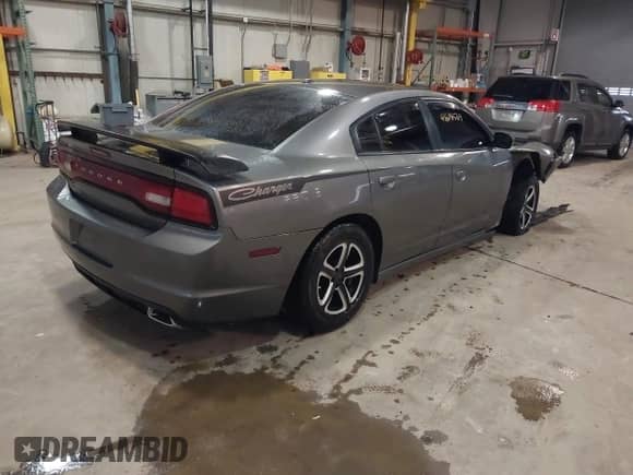 2011 Dodge Charger Rallye с VIN 2B3CL3CG2BH572301, выставлен на аукционе IAAI как лот 41618569 с пробегом 155 336 миль миль и . История ставок и продаж доступна на DreamBid. Изображение 4.