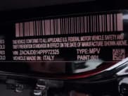 ✅ 2023 Jeep Renegade Latitude • VIN: ZACNJDB14PPP72325 • Lot: 43805526. Wystawiony na IAAI z przebiegiem 44 787 mil. Bezpłatny archiwum sprzedaży aukcyjnych z USA i szczegółowy raport historii pojazdu na DreamBid. Zdjęcie 9.