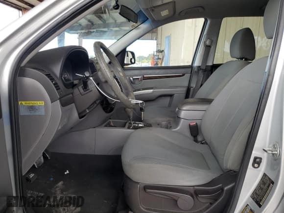 ✅ 2010 Hyundai Santa Fe GLS • VIN: 5NMSG3AB0AH344550 • Lot: 77281624. Listed on Copart with 128,411 mi. Free auction sales archive from the USA and detailed vehicle history report at DreamBid. Image 7.