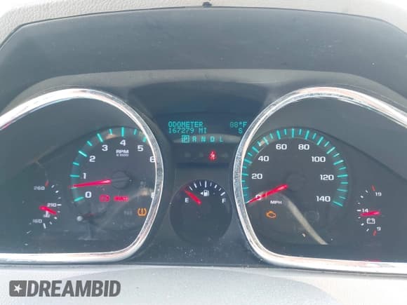 ✅ 2012 Chevrolet Traverse 2LT • VIN: 1GNKRJED3CJ400284 • Lot: 43568204. Wystawiony na IAAI z przebiegiem 167 279 mil. Bezpłatny archiwum sprzedaży aukcyjnych z USA i szczegółowy raport historii pojazdu na DreamBid. Zdjęcie 7.