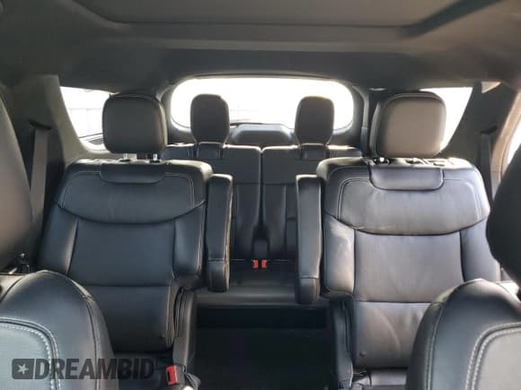 ✅ 2021 Ford Explorer ST • VIN: 1FM5K8GC3MGC32342 • Lot: 81553155. Wystawiony na Copart z przebiegiem 60 297 mil. Bezpłatny archiwum sprzedaży aukcyjnych z USA i szczegółowy raport historii pojazdu na DreamBid. Zdjęcie 10.