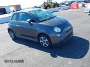 ✅ 2015 FIAT 500e • VIN: 3C3CFFGE7FT520051 • Lot: 43547644. Listed on IAAI with 94,439 mi. Free auction sales archive from the USA and detailed vehicle history report at DreamBid. Image 1.