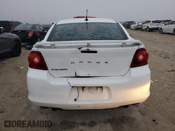 ✅ 2012 Dodge Avenger SE • VIN: 1C3CDZAG6CN256026 • Лот: 43171145. Опубликован ранее на Copart с пробегом 163 588 миль. Бесплатный доступ к архиву аукционных продаж из США и подробный отчёт об истории автомобиля на DreamBid. Изображение 6.