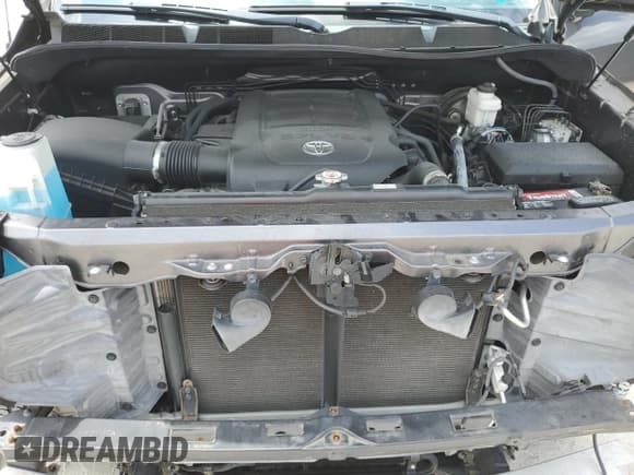 ✅ 2019 Toyota Tundra SR5 • VIN: 5TFUW5F16KX798544 • Lot: 58475485. Listed on Copart with 36,854 mi. Free auction sales archive from the USA and detailed vehicle history report at DreamBid. Image 11.