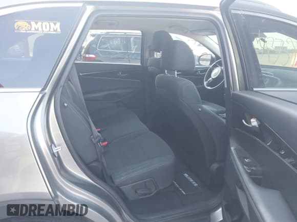 ✅ 2017 Kia Sorento LX • VIN: 5XYPGDA34HG246114 • Лот: 43372035. Опубликован ранее на IAAI с пробегом 95 340 миль. Бесплатный доступ к архиву аукционных продаж из США и подробный отчёт об истории автомобиля на DreamBid. Изображение 8.