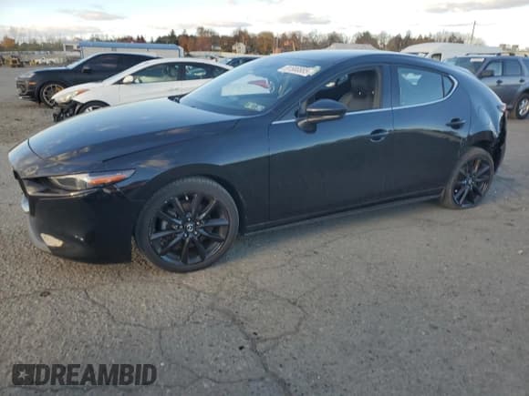 ✅ 2019 Mazda 3 Premium • VIN: JM1BPBNM9K1140007 • Lot: 91580885. Listed on Copart with 38,021 mi. Free auction sales archive from the USA and detailed vehicle history report at DreamBid. Image 1.