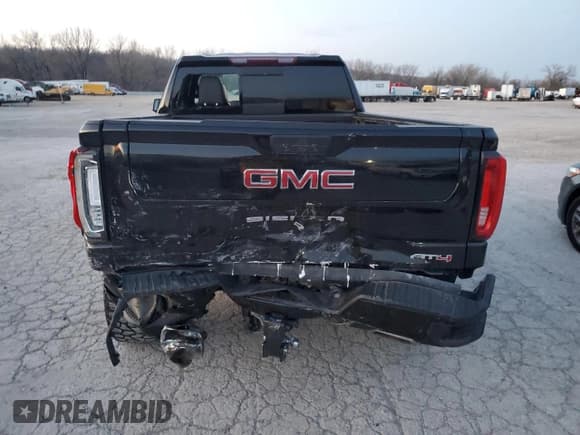 ✅ 2019 GMC Sierra 1500 • VIN: 1GTR9EED6KZ177222 • Lot: 45678574. Wystawiony na Copart z przebiegiem 84 697 mil. Bezpłatny archiwum sprzedaży aukcyjnych z USA i szczegółowy raport historii pojazdu na DreamBid. Zdjęcie 6.