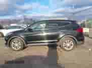 2017 Hyundai Santa Fe 2.0T z VIN 5XYZUDLA8HG502333, wystawiony jako IAAI lot #41246195 z przebiegiem 62 772 mil mil oraz . Historia ofert i sprzedaży dostępna na DreamBid. Obrazek 14.