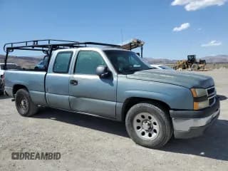 ✅ 2006 Chevrolet Silverado 1500 LS • VIN: 1GCEC19X16Z257370 • Лот: 68762724. Опубликован ранее на Copart с пробегом 180 386 миль. Бесплатный доступ к архиву аукционных продаж из США и подробный отчёт об истории автомобиля на DreamBid. Изображение 4.