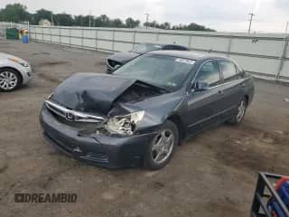 2007 Honda Accord с VIN JHMCN36497C003061, выставлен на аукционе Copart как лот 59979625 с пробегом 128 088 миль миль и Списание • Salvage title. История ставок и продаж доступна на DreamBid. Изображение 1.