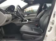 ✅ 2008 Mercedes-Benz C 300 Sport • VIN: WDDGF54X08R018674 • Лот: 90739685. Опубликован ранее на Copart с пробегом 123 120 миль. Бесплатный доступ к архиву аукционных продаж из США и подробный отчёт об истории автомобиля на DreamBid. Изображение 7.