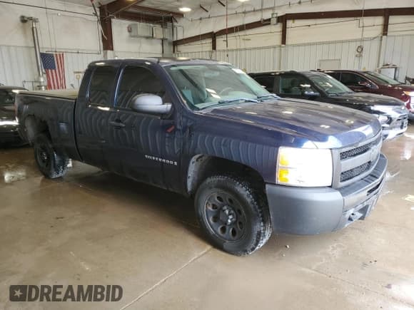 ✅ 2009 Chevrolet Silverado 1500 Work Truck • VIN: 1GCEC19029Z172741 • Lot: 60071215. Wystawiony na Copart z przebiegiem 158 732 mil. Bezpłatny archiwum sprzedaży aukcyjnych z USA i szczegółowy raport historii pojazdu na DreamBid. Zdjęcie 4.