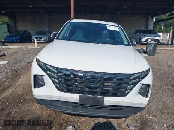 ✅ 2022 Hyundai Tucson SEL • VIN: 5NMJCCAE8NH017188 • Lot: 42821053. Wystawiony na IAAI z przebiegiem 53 717 mil. Bezpłatny archiwum sprzedaży aukcyjnych z USA i szczegółowy raport historii pojazdu na DreamBid. Zdjęcie 13.