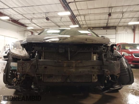 ✅ 2010 Mazda 6 i Touring • VIN: 1YVHZ8CH0A5M09722 • Lot: 43815621. Listed on IAAI with 173,693 mi. Free auction sales archive from the USA and detailed vehicle history report at DreamBid. Image 6.