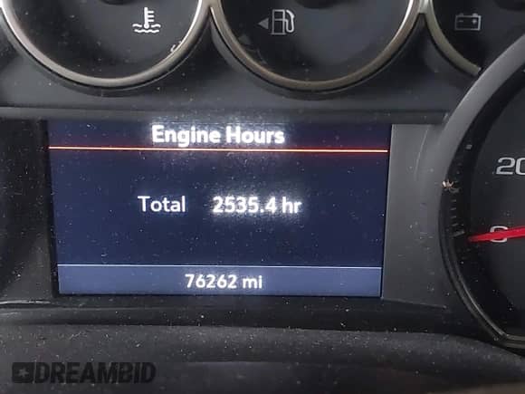 2022 Chevrolet Silverado 1500 LT z VIN 3GCPWCED5NG124441, wystawiony jako IAAI lot #43349948 z przebiegiem 76 262 mil mil oraz . Historia ofert i sprzedaży dostępna na DreamBid. Obrazek 14.