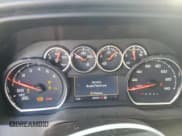 ✅ 2020 Chevrolet Silverado 1500 RST • VIN: 1GCRYEED8LZ350050 • Lot: 89662735. Wystawiony na Copart z przebiegiem 43 656 mil. Bezpłatny archiwum sprzedaży aukcyjnych z USA i szczegółowy raport historii pojazdu na DreamBid. Zdjęcie 9.