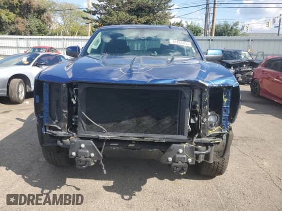 2017 Chevrolet Silverado 1500 LT с VIN 1GCVKREC7HZ333536, выставлен на аукционе Copart как лот 81864055 с пробегом 51 965 миль миль и Списание • Salvage title. История ставок и продаж доступна на DreamBid. Изображение 5.