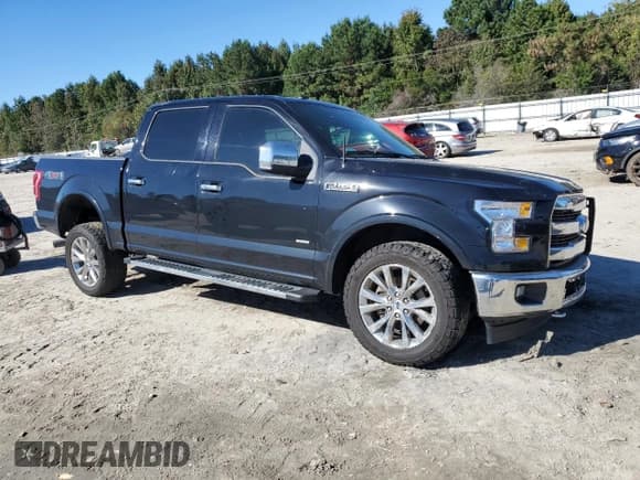✅ 2017 Ford F-150 XL • VIN: 1FTEW1EG7HFA62794 • Lot: 86866965. Listed on Copart with 137,686 mi. Free auction sales archive from the USA and detailed vehicle history report at DreamBid. Image 4.