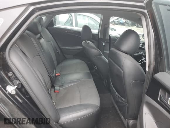 ✅ 2014 Hyundai Sonata Limited • VIN: 5NPEC4AB6EH855753 • Lot: 72401974. Wystawiony na Copart z przebiegiem 111 901 mil. Bezpłatny archiwum sprzedaży aukcyjnych z USA i szczegółowy raport historii pojazdu na DreamBid. Zdjęcie 10.